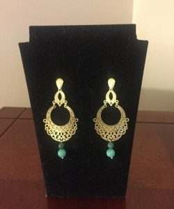 Aros Bañados en Oro con Piedras Naturales D1584