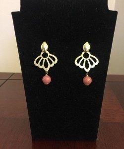 Aros Bañados en Oro con Piedras Naturales D1636