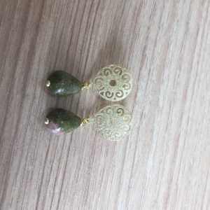 Aros Bañados en Oro con Piedra Natural D1899