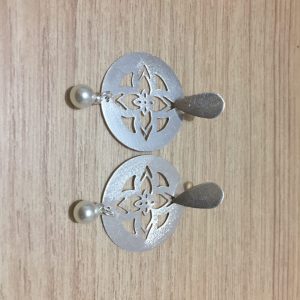 Aros Bañados en Plata con Perla Natural
