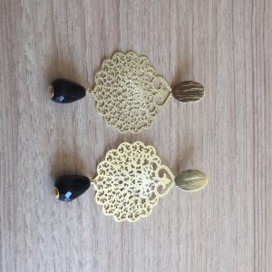 Aros Bañados en Oro con Piedra Natural