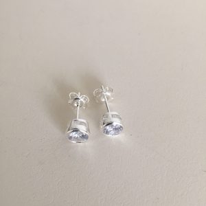 Aros Punto de Luz con Circón Bañado en Plata