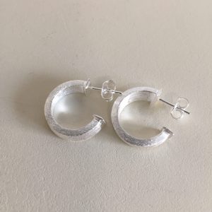 Aros Argollas Bañadas en Plata