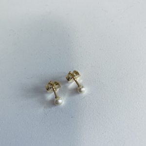 Aros de Perla Bañados en Oro