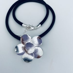 Collar Bañado en Plata en Cuero 45 Cm.