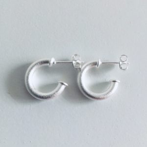 Aros Argollas Bañadas en Plata