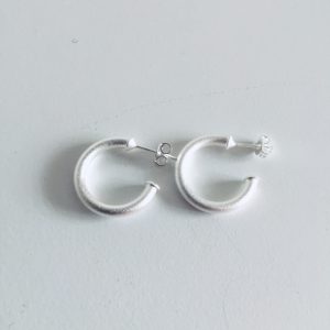 Aros Argollas Bañadas en Plata