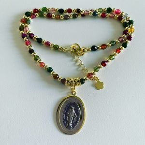 Collar Bañado en Oro con Virgen de los Rayos y Piedras Naturales 45 Cm.