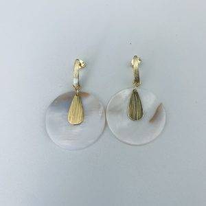 Aros de Nacar Bañado en Oro