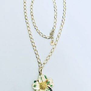 Collar Colgante Flor Enchapado en Oro 45 Cm. más Alargue