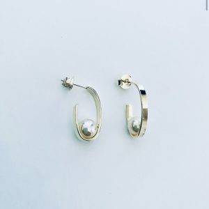 Aros Argolla Enchapados en Oro con Perla de Río 2,7 Cm.