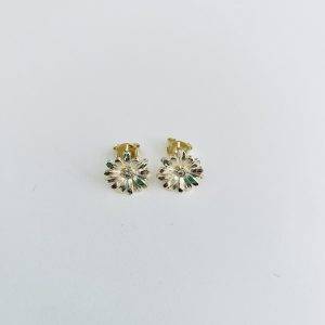 Aros Flor Enchapados en Oro 1,5 Cm.