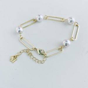 Pulsera con Perlas de Río Enchapada en Oro