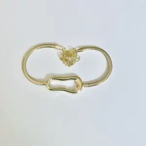 Pulsera Enchapada en Oro 18 Cm. más Alargue