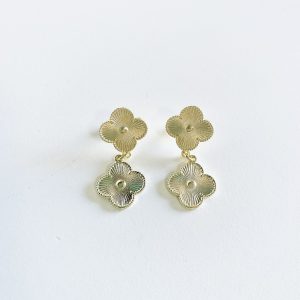 Aros Flor Enchapados en Oro 4,5 Cm.