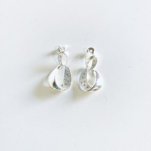 Aros Colgantes Enchapados en Plata con Circon 4,1 Cm.