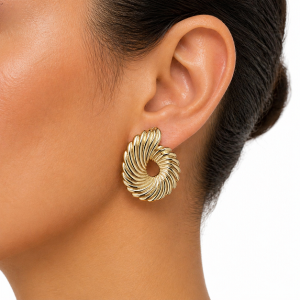 Aros Forma Caracol Enchapado en Oro 3, 2 Cm.