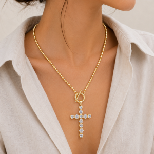 Collar con Bolones y Cruz en Circón, Enchapada en Oro 45 Cm.