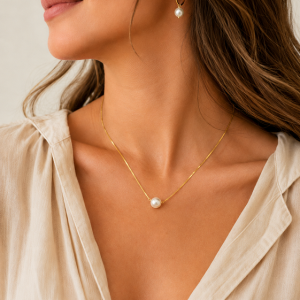 Conjunto Enchapado en Oro con Perla, 45 Cm.